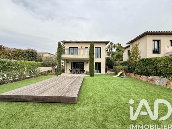 Maison à vendre 4 pièces 80,01 m² Sainte-Maxime