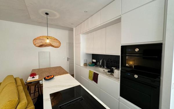 Appartement à louer    2 pièces • 51,15 m2 Nice
