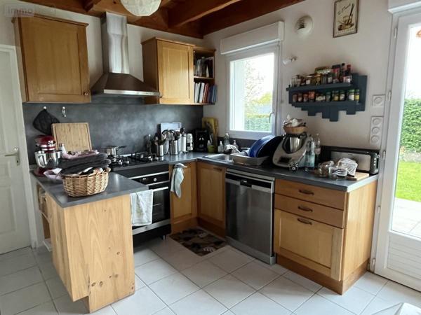 Maison à louer à Treillières en Loire-Atlantique (44119), ref : 44028-L168