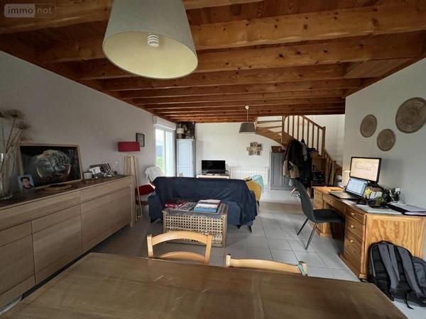 Maison à louer à Treillières en Loire-Atlantique (44119), ref : 44028-L168