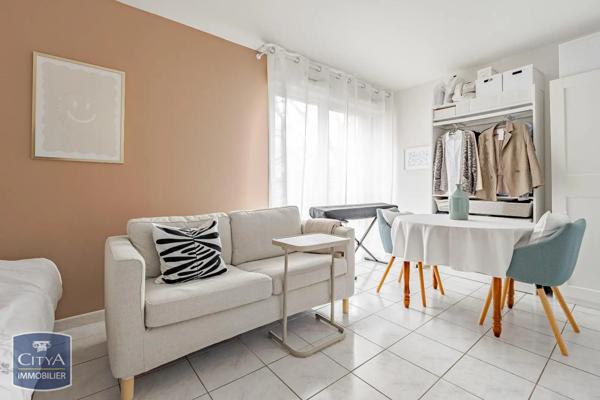 Appartement à louer 1 pièce 30.94m² Tours (37200)