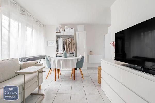 Appartement à louer 1 pièce 30.94m² Tours (37200)