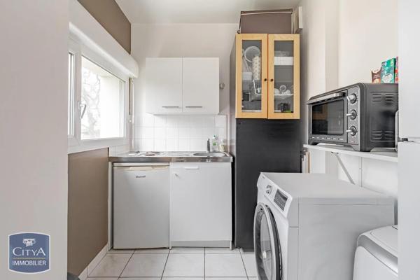 Appartement à louer 1 pièce 30.94m² Tours (37200)