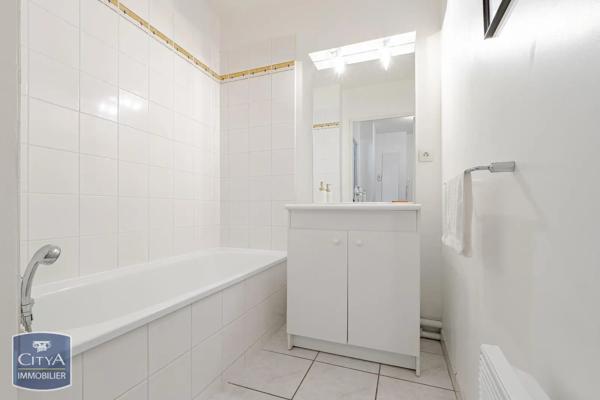 Appartement à louer 1 pièce 30.94m² Tours (37200)