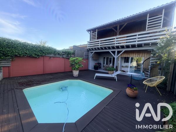 Maison à vendre 6 pièces 130 m² Mérignac