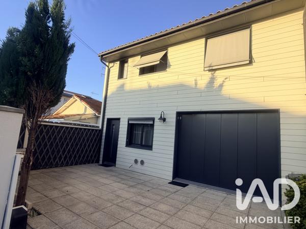 Maison à vendre 6 pièces 130 m² Mérignac