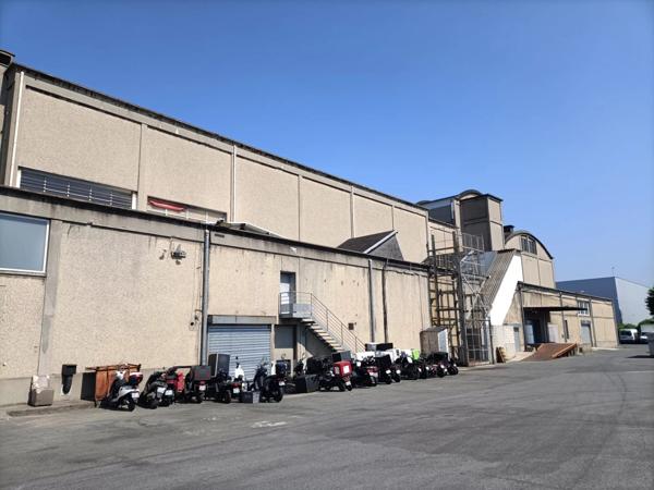 Immobilier La Courneuve (93120) – Entrepôt 4400m2 – 36 833 €