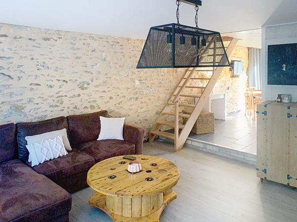 Maison Mareuil Sur Lay Disais- Ensemble immobilier-