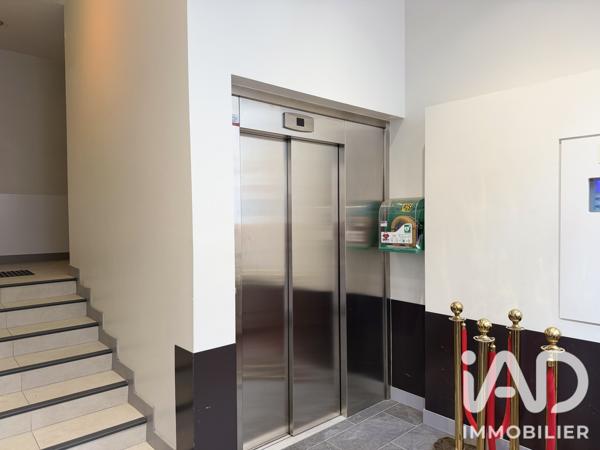 Immeuble à vendre 1 131 m² Paris 19