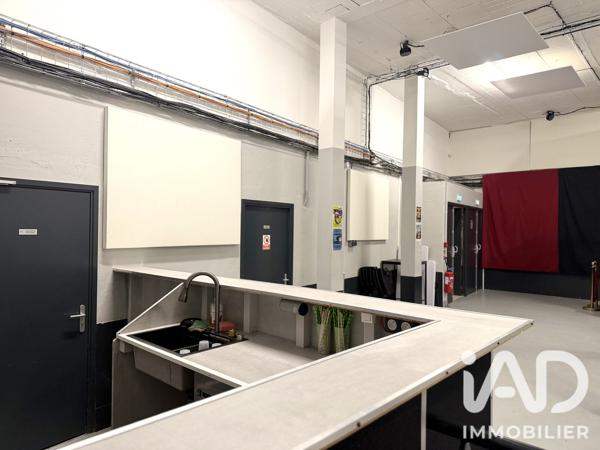 Immeuble à vendre 1 131 m² Paris 19