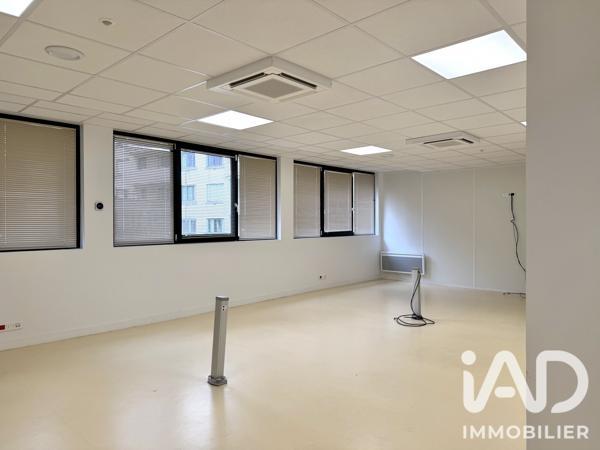Immeuble à vendre 1 131 m² Paris 19