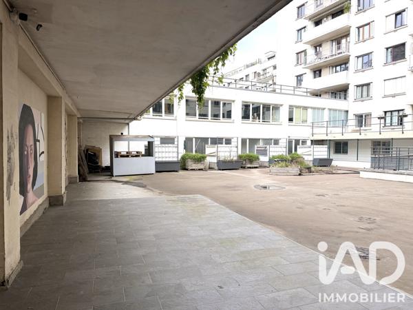 Immeuble à vendre 1 131 m² Paris 19