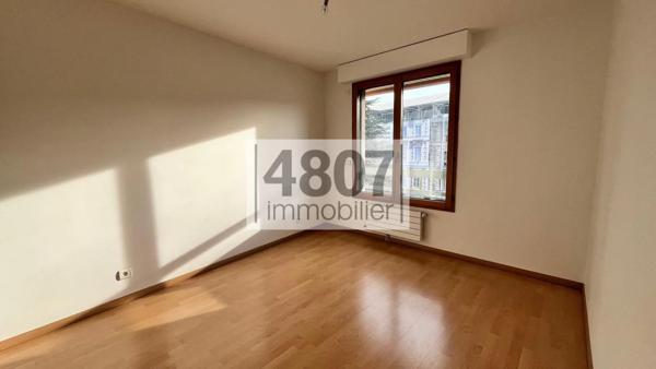 Appartement à vendre à Saint-Julien-en-Genevois (74160)