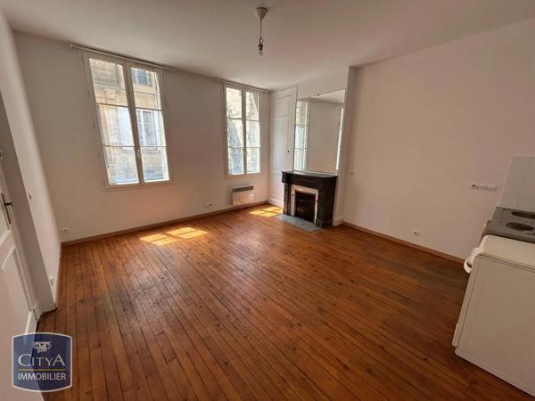 Appartement à louer 2 pièces 55m² Bergerac (24100)