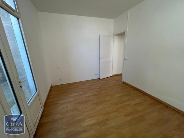 Appartement à louer 2 pièces 55m² Bergerac (24100)