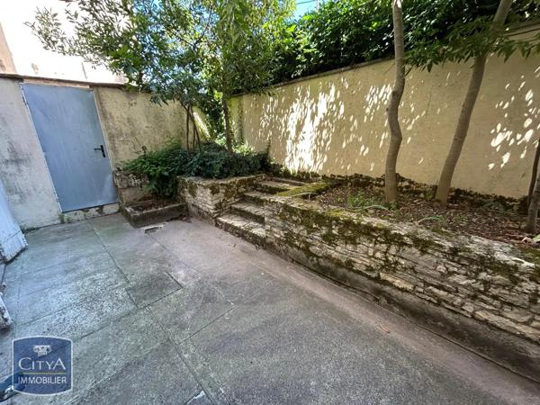 Appartement à louer 2 pièces 55m² Bergerac (24100)