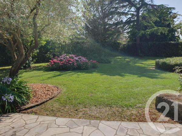 Maison à vendre  10 pièces - 325 m2 CHALLANS - 85