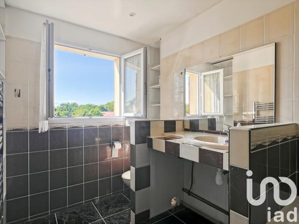 Maison à vendre 7 pièces 156 m² Guignes