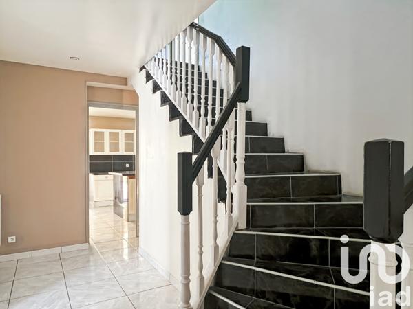 Maison à vendre 7 pièces 156 m² Guignes