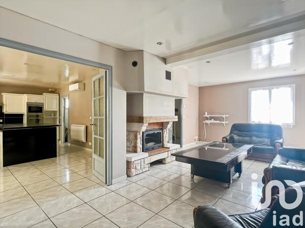 Maison à vendre 7 pièces 156 m² Guignes