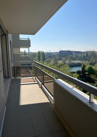 Appartement Courbevoie 4 pièce(s) 95.79 m2