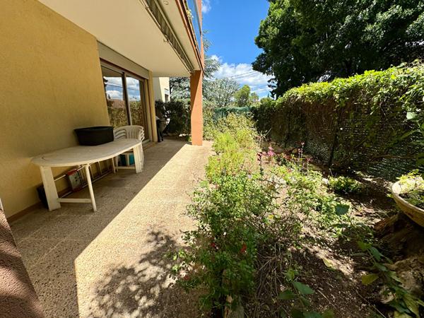 Appartement Nimes 4 pièce(s) 96.07 m2