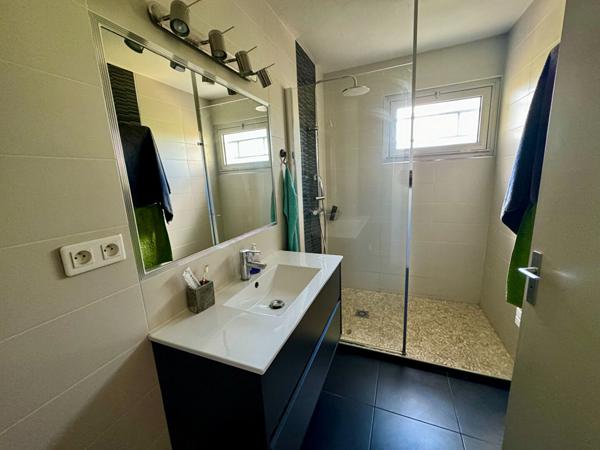 Appartement Nimes 4 pièce(s) 96.07 m2