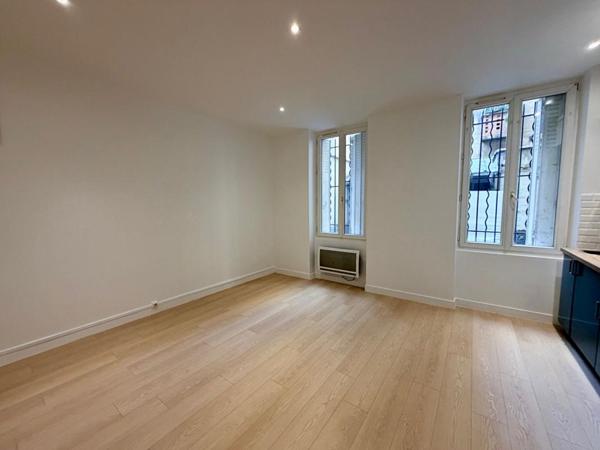 Appartement Saint Denis 1 pièce(s) 24.25 m2