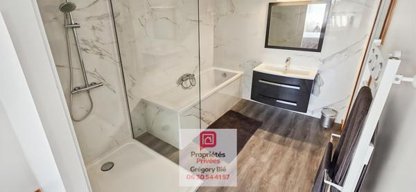 Maison 9 pièce(s) 270 m2