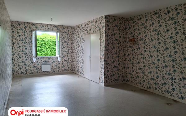 Maison à vendre    4 pièces •  Aussillon