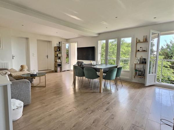 Appartement 5 pièces avec grand jardin RIGOLLOTS