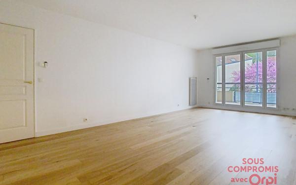Appartement à vendre    3 pièces • 71 m2 Issy-les-Moulineaux