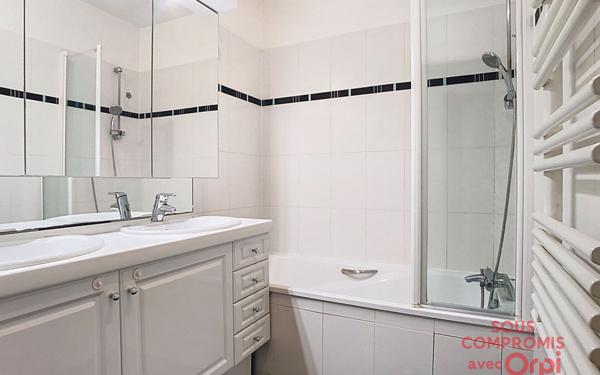 Appartement à vendre    3 pièces • 71 m2 Issy-les-Moulineaux