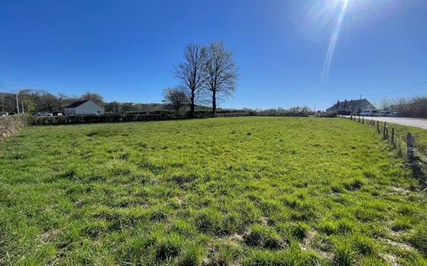 Terrain à vendre    Saint-Silvain-Bas-le-Roc