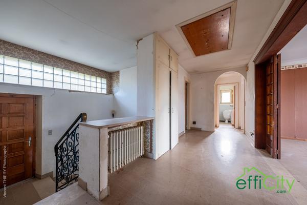 Maison 5 pièces - 195 m² Exclusivité efficity