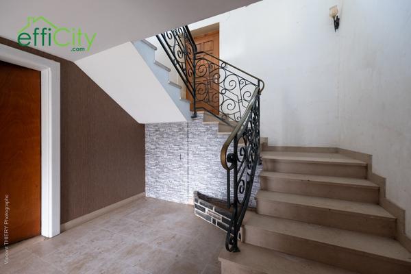 Maison 5 pièces - 195 m² Exclusivité efficity