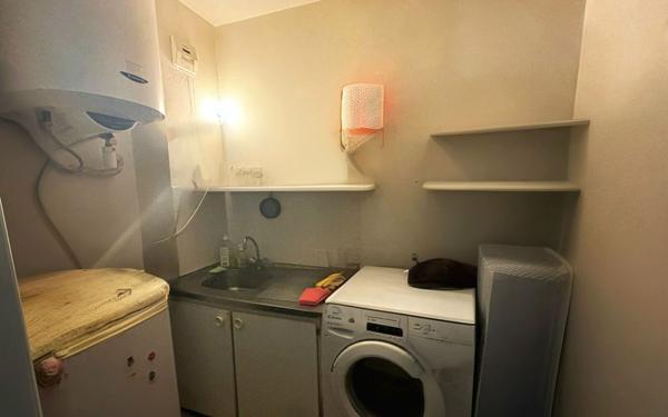 Appartement à vendre    1 pièce •  Viry-Châtillon