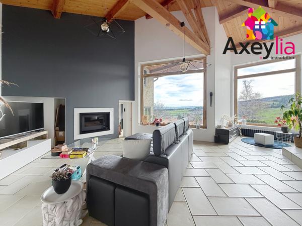 Renaison (42370) A VENDRE - SECTEUR CÔTE ROANNAISE - MAISON D'ARCHITECTE ENTIÈREMENT RÉNOVÉE D'ENVIRON 195M2 AVEC CINQ CHAMBRES
