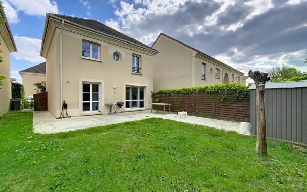 Maison à vendre    5 pièces • 105 m2 Magny-les-Hameaux