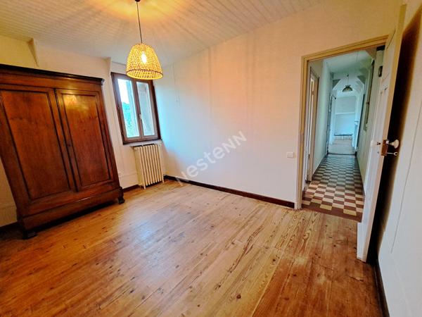 A VENDRE MAISON PLAIN PIED AVEC JARDIN ET GARAGE
