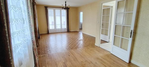 Maison à vendre 6 pièces AIRVAULT (79)