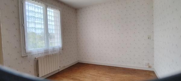 Maison à vendre 6 pièces AIRVAULT (79)