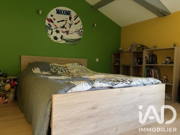Maison à vendre 7 pièces 200 m² Plaine-et-Vallées