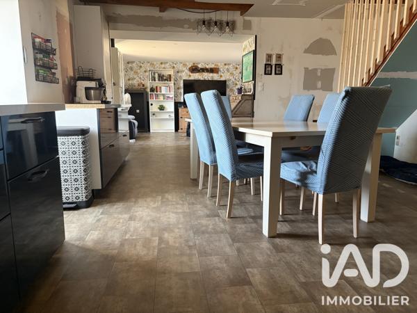 Maison à vendre 7 pièces 200 m² Plaine-et-Vallées