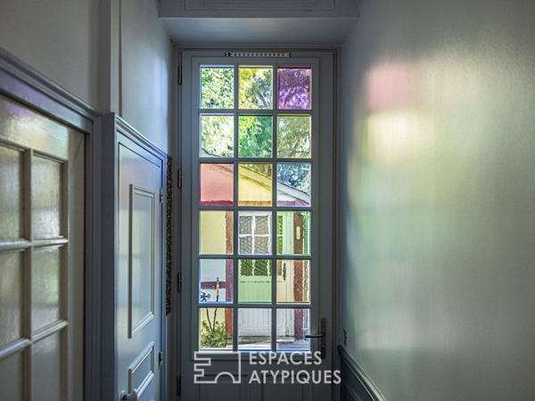 Elégante maison bourgeoise et son jardin