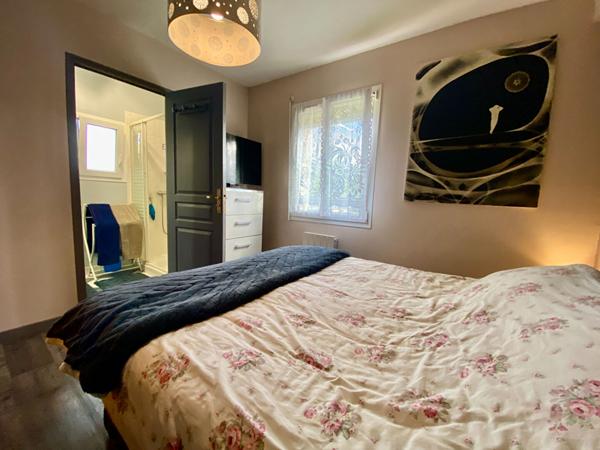 Maison située à Dinan possibilité 5 chambres et terrain de 1200m²ns vis à sans vis à vis