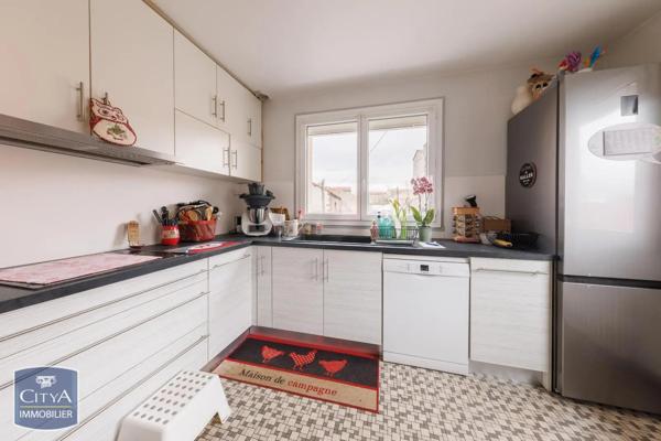 Maison à louer 4 pièces 103m² Ennezat (63720)