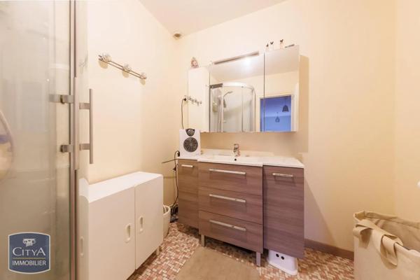 Maison à louer 4 pièces 103m² Ennezat (63720)