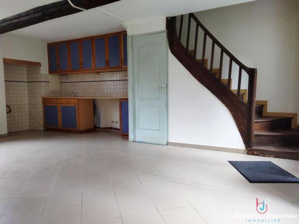 Maison entre Mayenne et Lassay les Châteaux