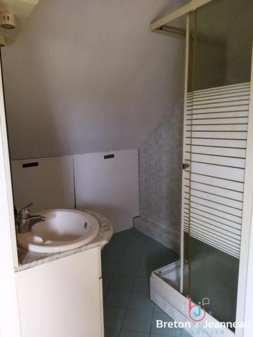 Maison entre Mayenne et Lassay les Châteaux